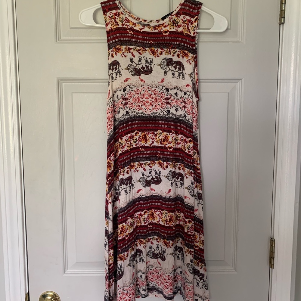 🏺🐘RUE21 ELEPHANT DRESS🐘🏺